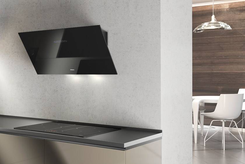 Airforce F203 90cm Automatic Angled Wall Mounted Cooker Hood with Touch Control- Black Glass - Image 2