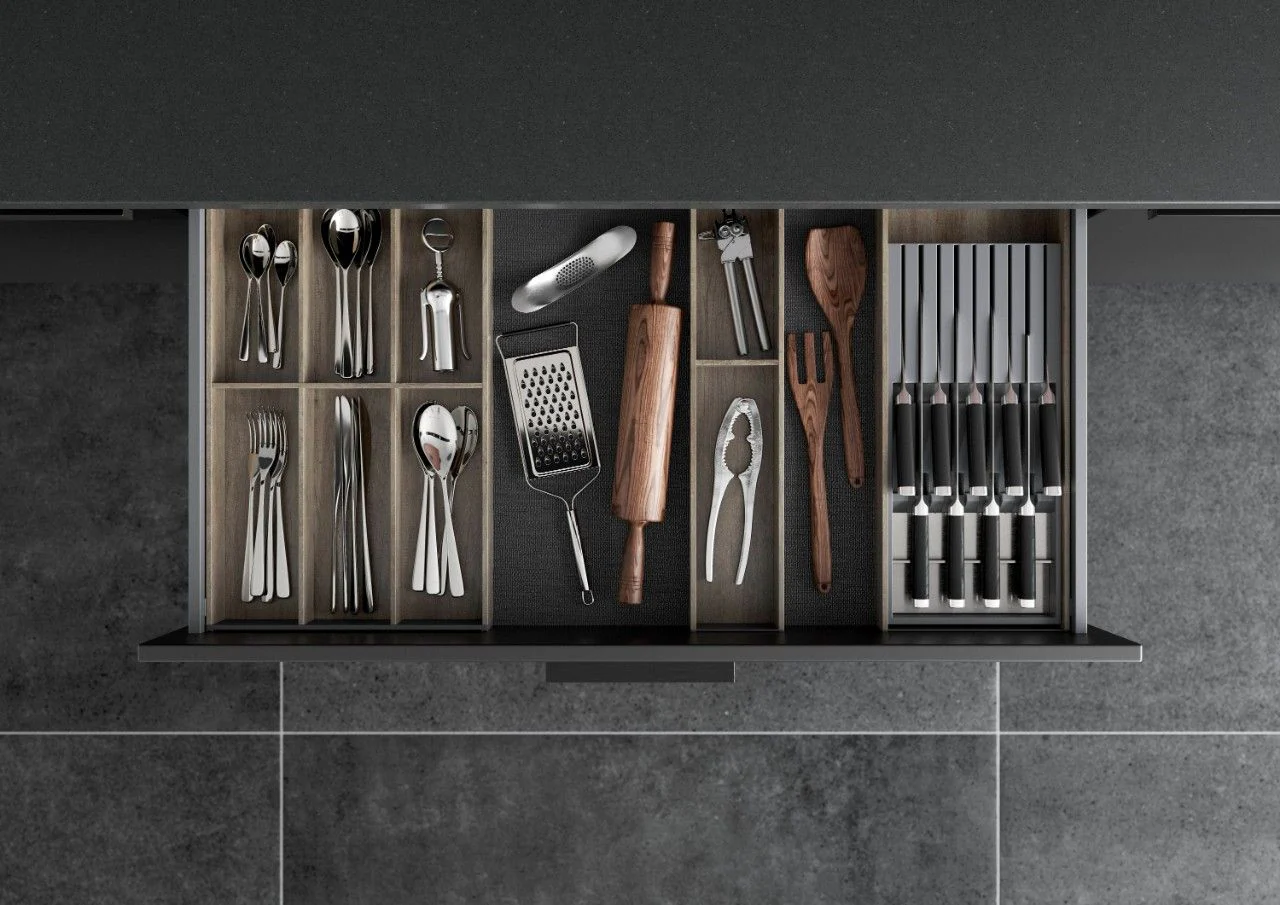 Blum AMBIA-LINE Cutlery Insert Kit - Nebraska Oak ALC.45.110P.NO - Image 5