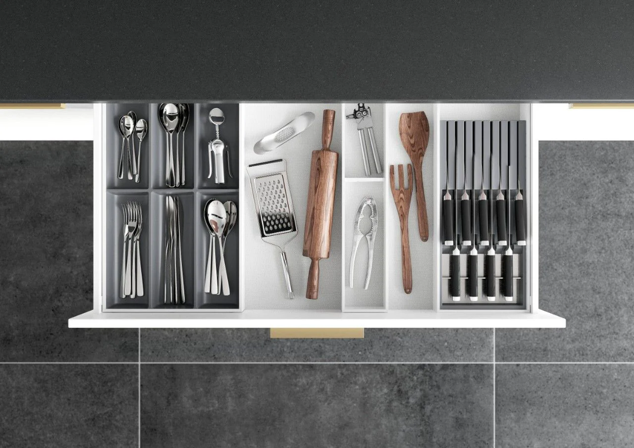 Blum AMBIA-LINE Cutlery Insert Kit - Silk White ALC.45.110P.W - Image 5