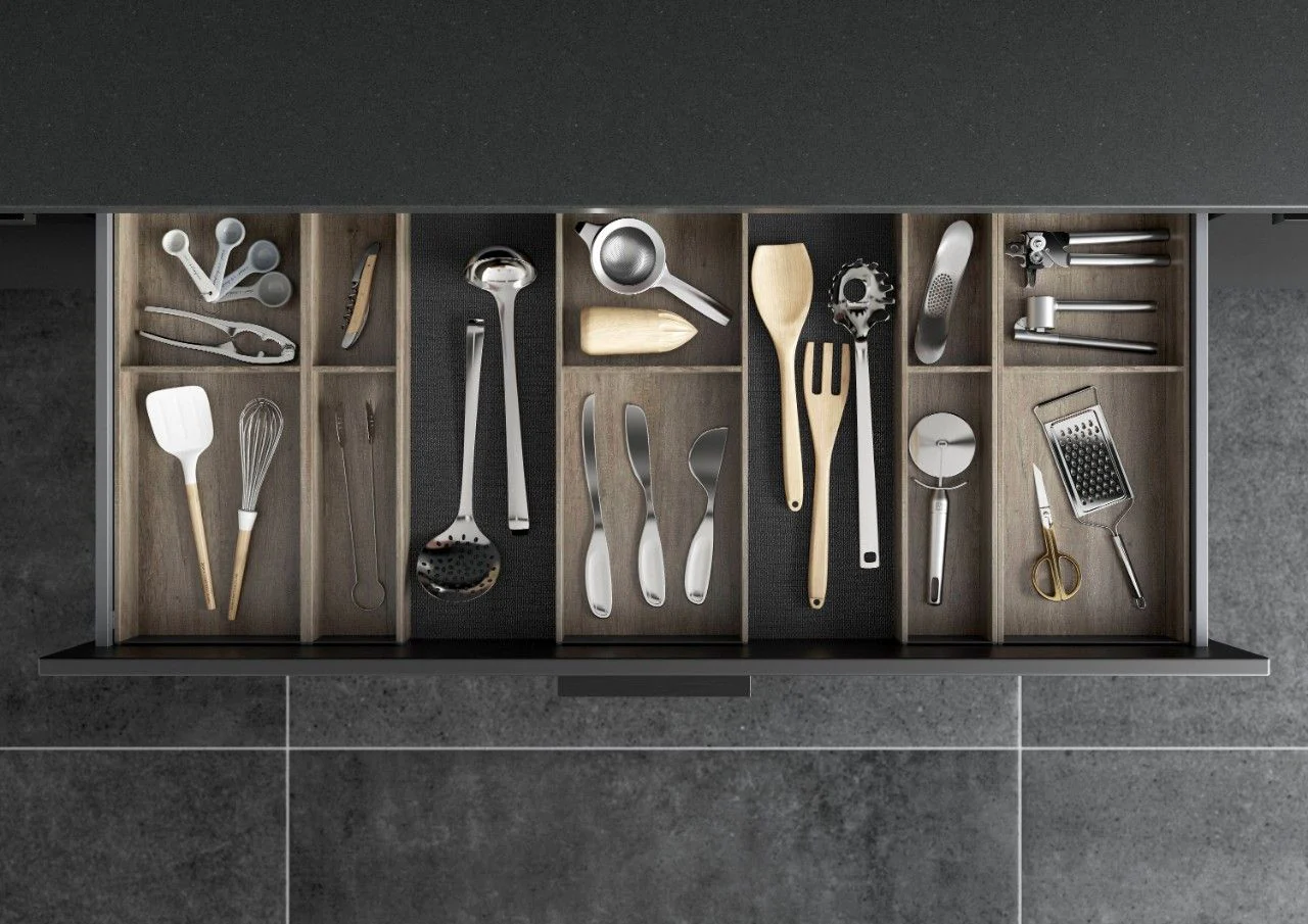 Blum AMBIA-LINE Utensil Insert Kit - Nebraska Oak ALU.45.110P.NO - Image 6