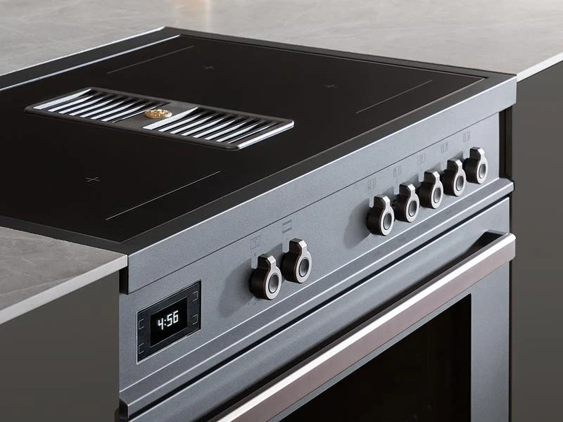 Bertazzoni 90 cm Air-Tec cooker with induction top and integrated hood, electronic oven Professional Series-Carbonio (Carbon) - Image 4