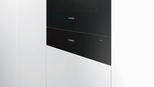 Siemens iQ700 Built-in Warming Drawer 14cm Black BI630CNS1B - Image 3