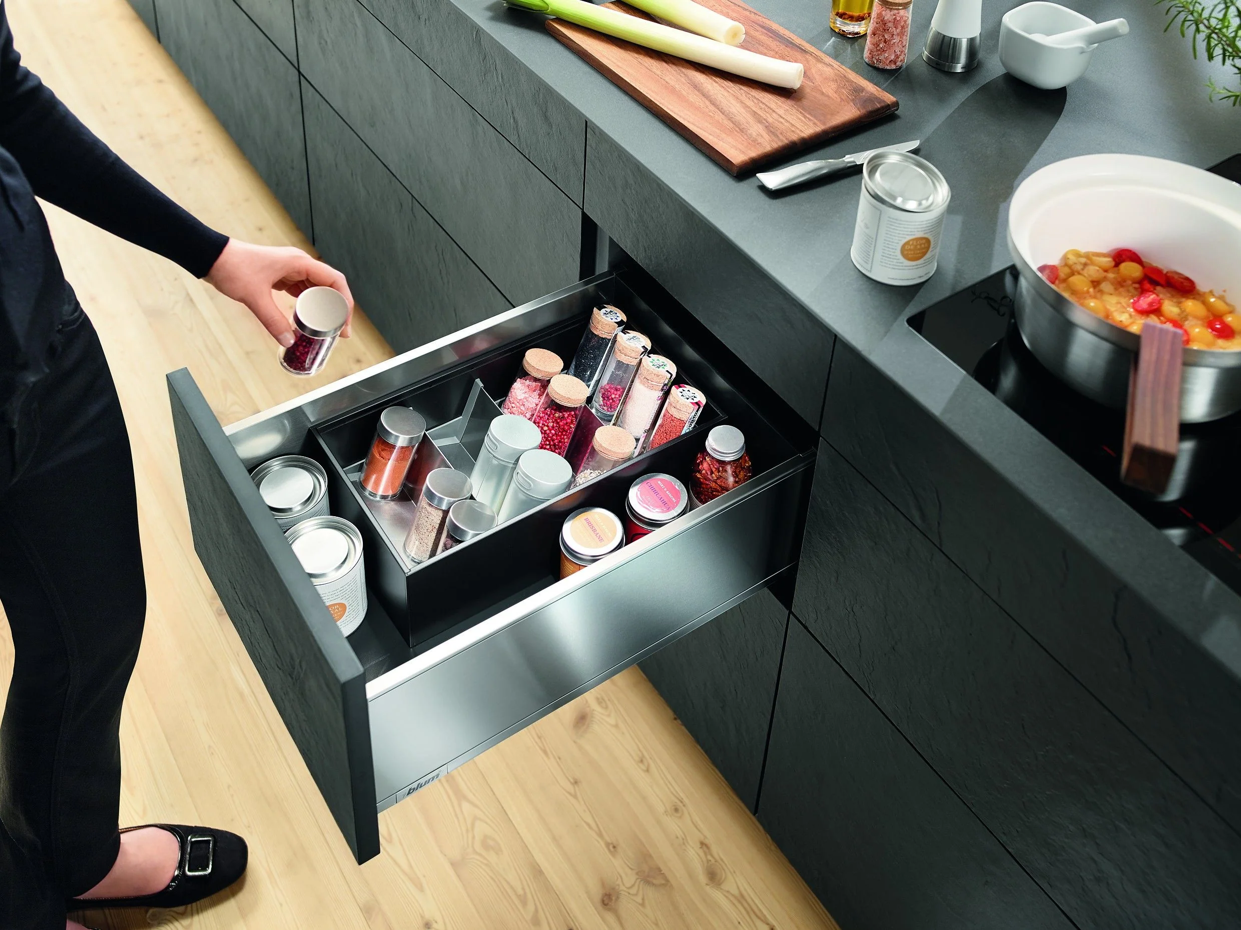 Blum AMBIA-LINE Spice Holder ZC7G0P0I - Image 3