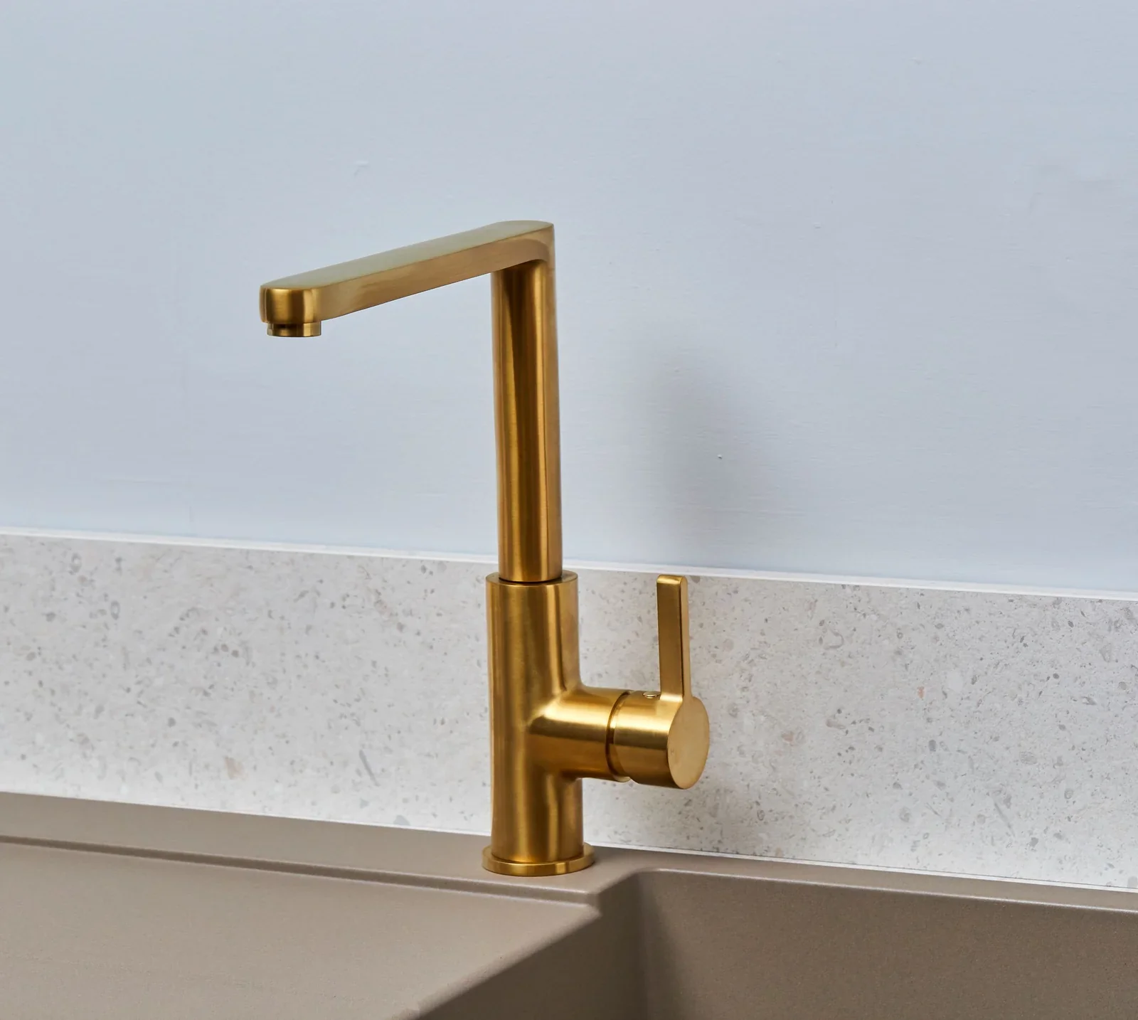 Clifford Square 90 degree Single Lever Tap- KTAP021 - Image 6