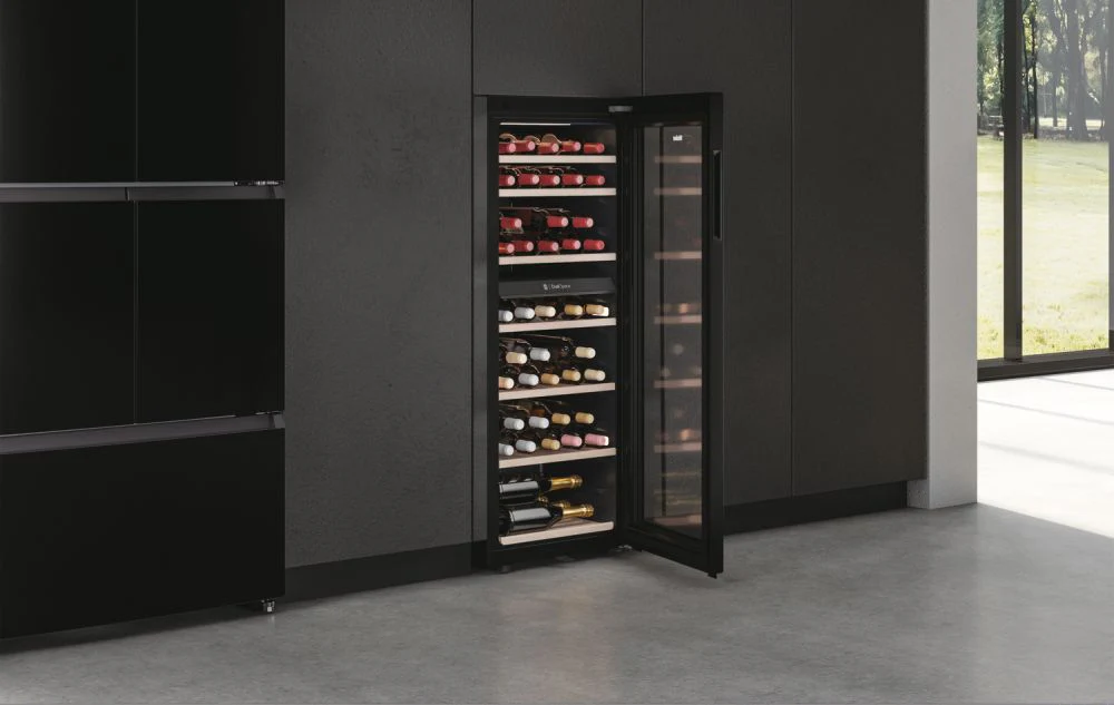 Haier HWS77GDAU1(UK) 50cm Freestanding 77 Bottle Wine Fridge - Image 5