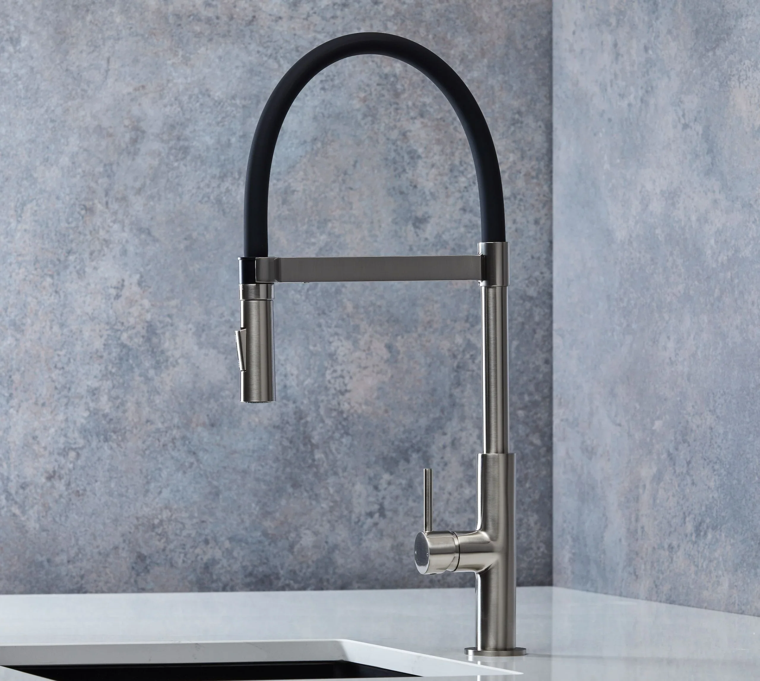 Malham Flexi Pull Down Single Lever Tap KTAP020 - Image 5