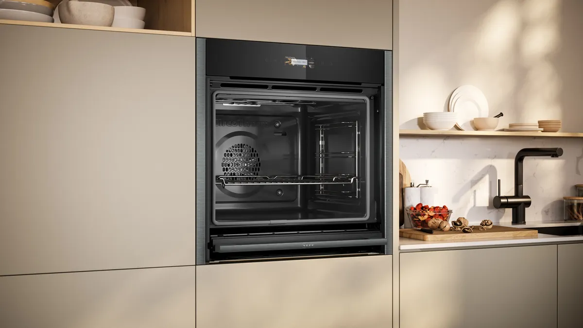 NEFF B54CR71G0B N70 Built-in oven 60 x 60 cm Graphite-Grey - Image 4